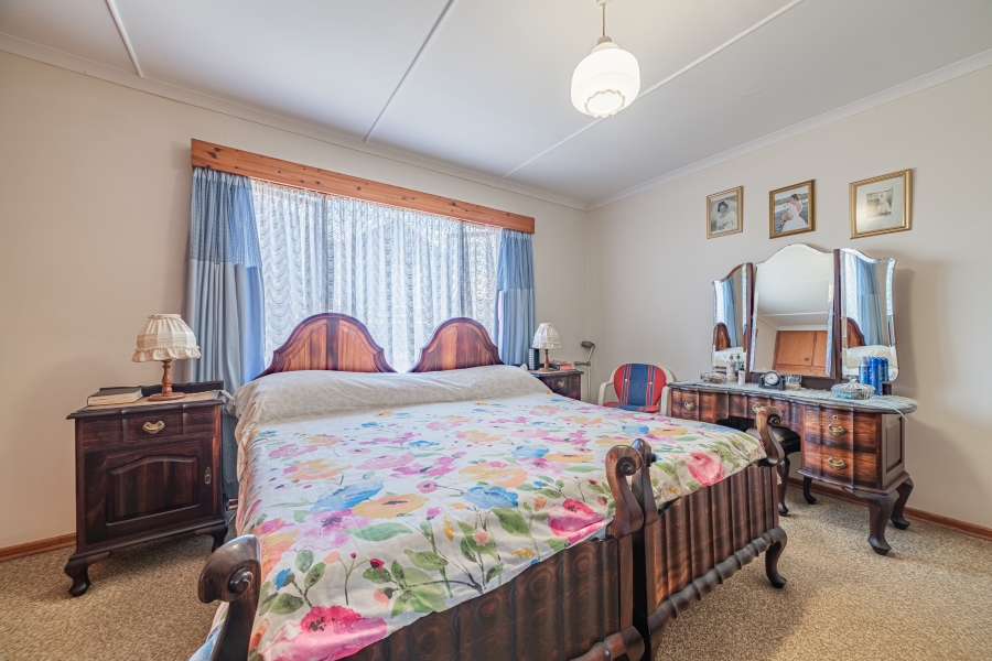 5 Bedroom Property for Sale in Tergniet Western Cape